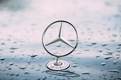 Daimler Stern im Abgasskandal